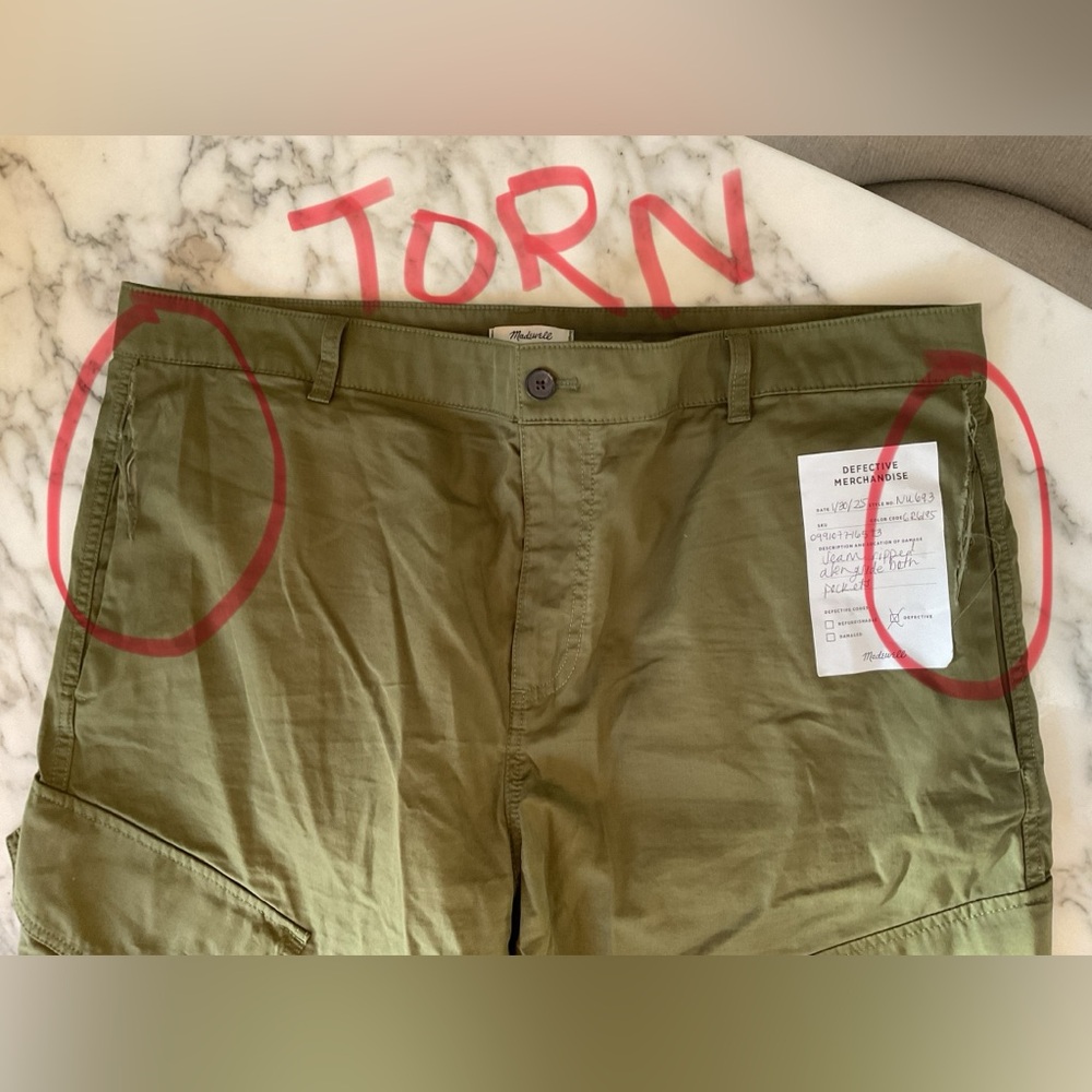 EUC Madewell Barrel-Leg Utility Pant in Garment-Dyed Twill Army Green Sz 18 TORN - Picture 8 of 9